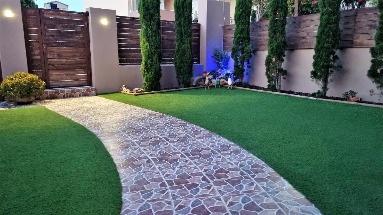 Cypress Garden House Apartman Gazi Kültér fotó